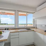 Les Gemeaux By Interhome Saint-Raphaël