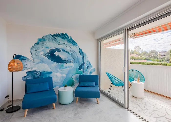 Les Gemeaux By Interhome Lejlighed Saint-Raphaël