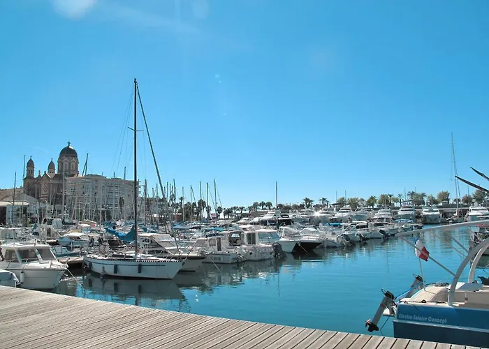 Les Gemeaux By Interhome Apartament Saint-Raphaël